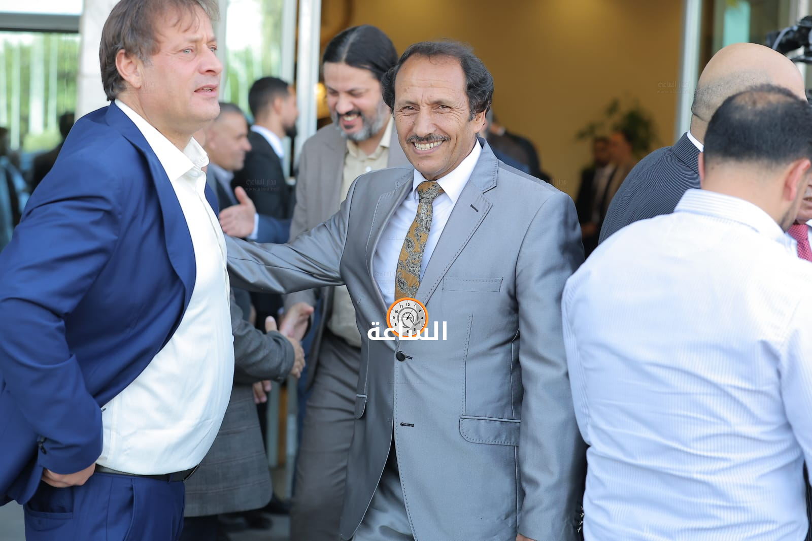Madar Al-Saa Images 0.17699099036373156