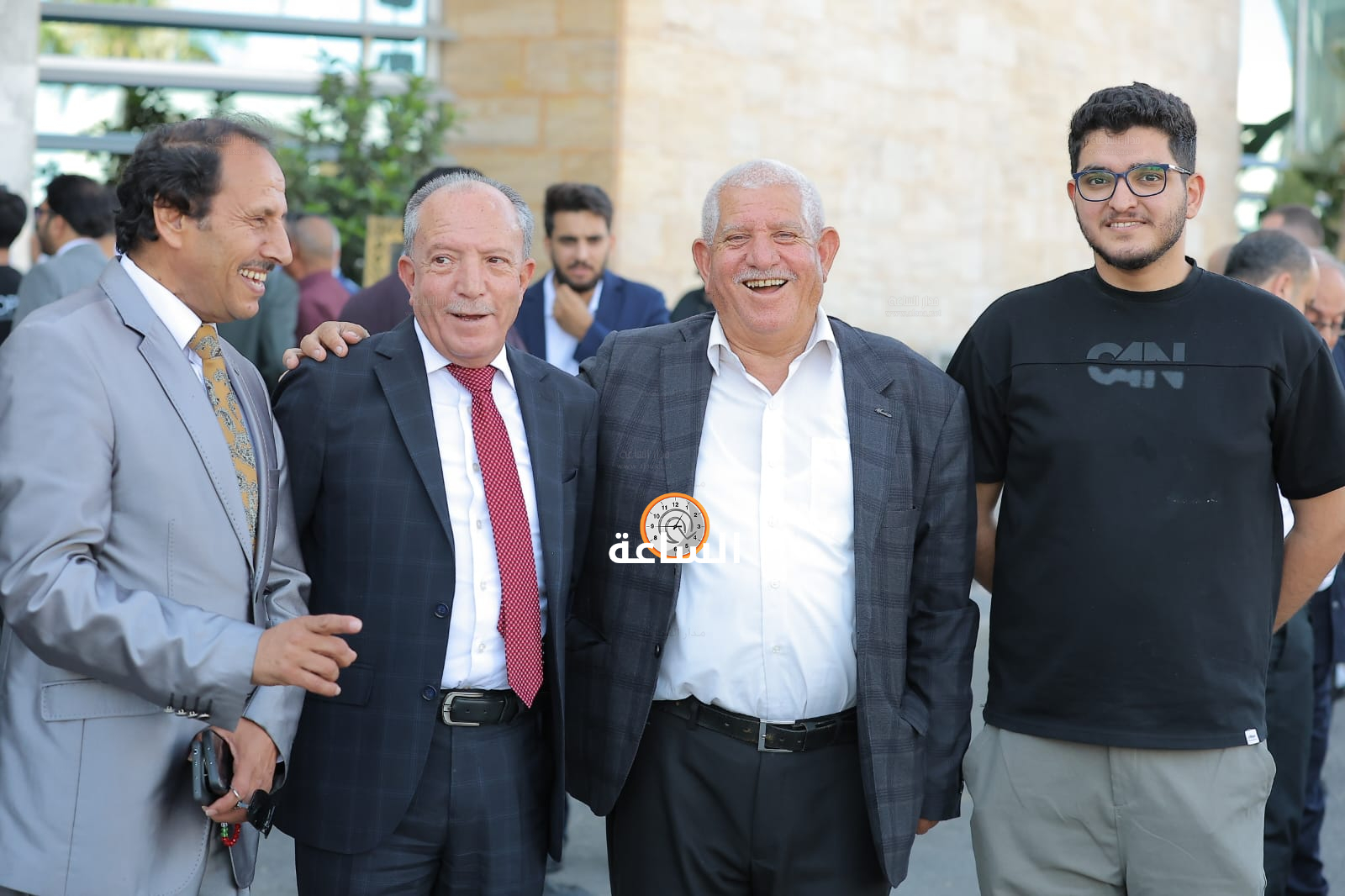 Madar Al-Saa Images 0.3277626115856602
