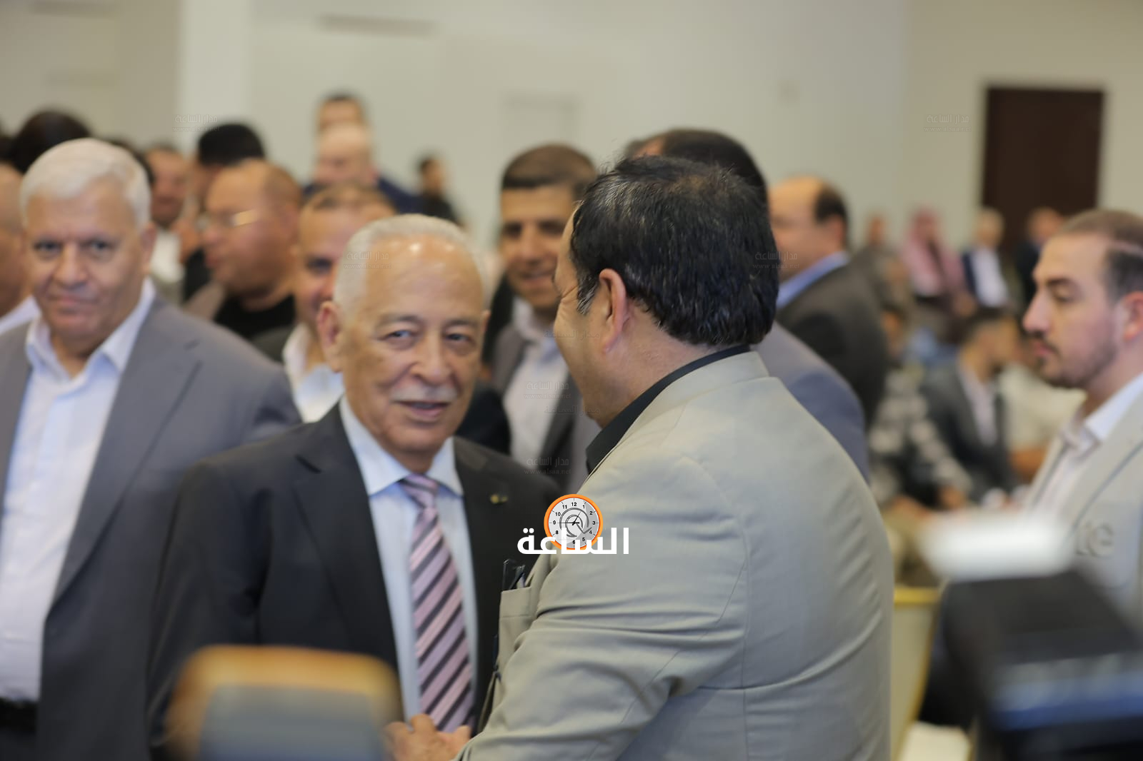 Madar Al-Saa Images 0.6225865970902725