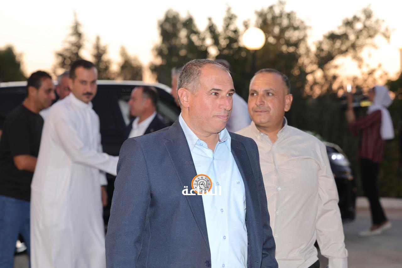 Madar Al-Saa Images 0.0818227573064354