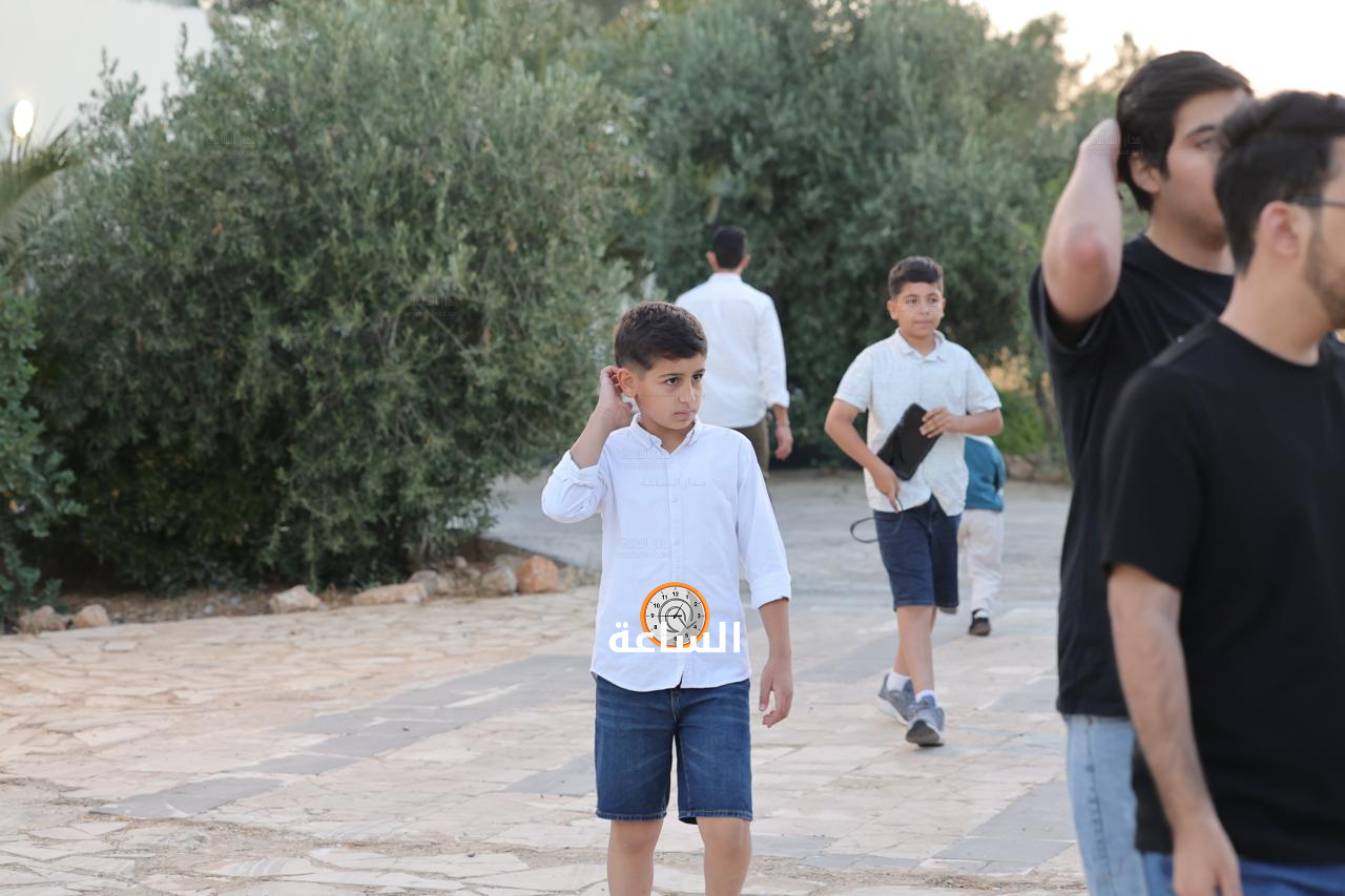 Madar Al-Saa Images 0.44716863511806226