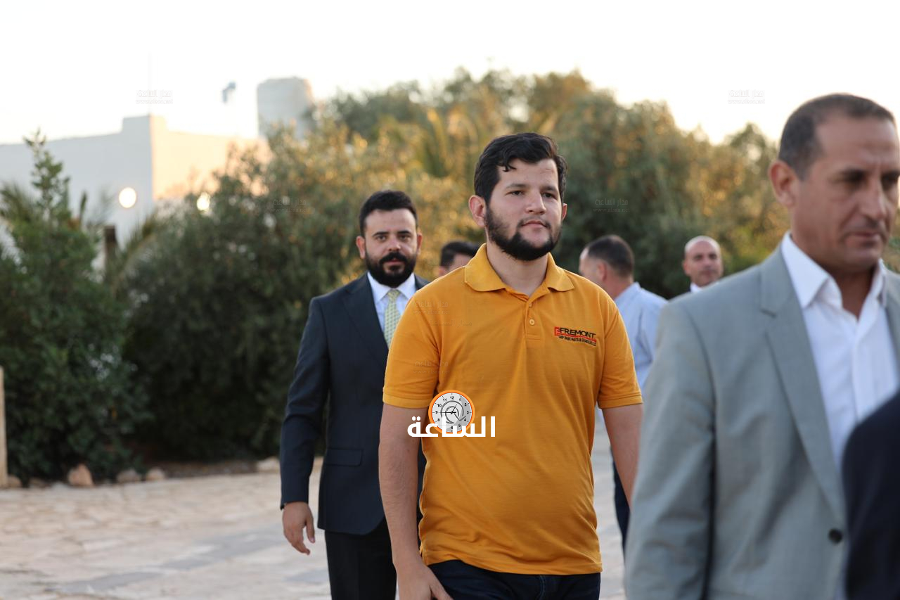 Madar Al-Saa Images 0.1862659185148926