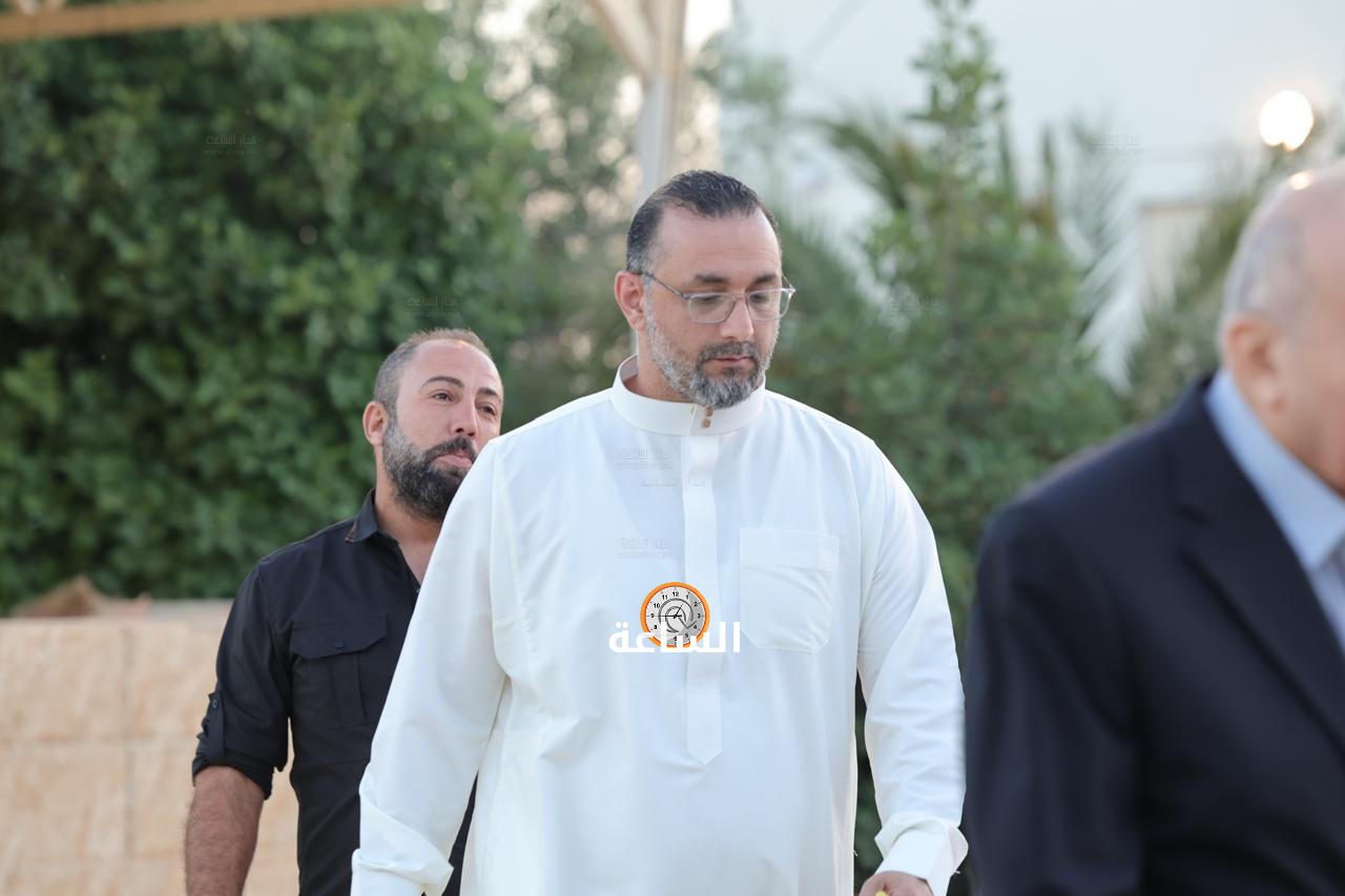 Madar Al-Saa Images 0.40967220169605634