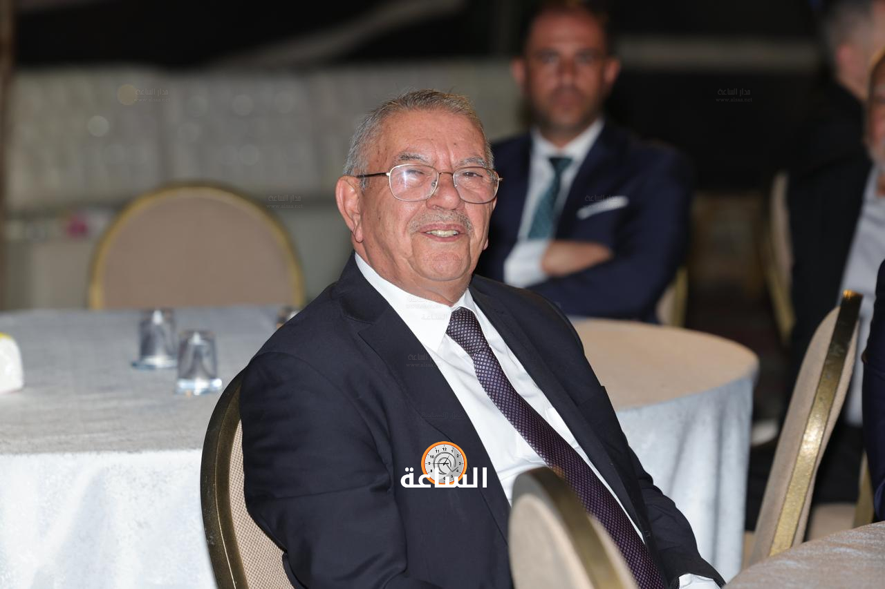 Madar Al-Saa Images 0.17933832479445366