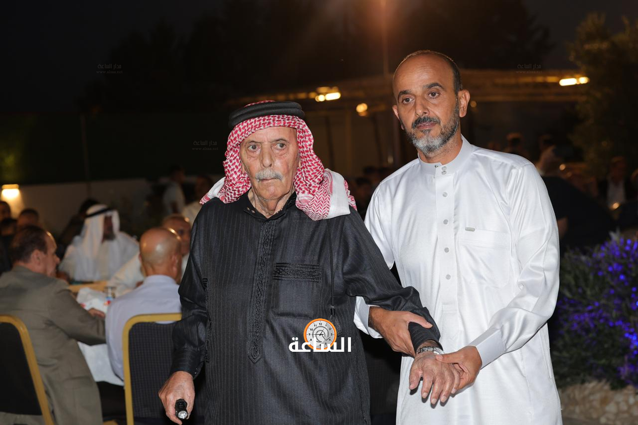Madar Al-Saa Images 0.9237611977075236