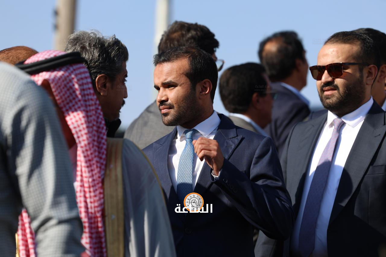 Madar Al-Saa Images 0.28932030373151085