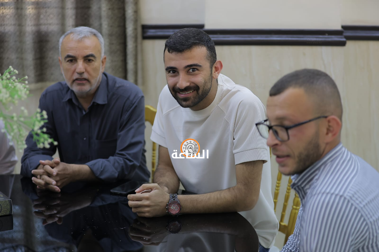 Madar Al-Saa Images 0.46334917167956624