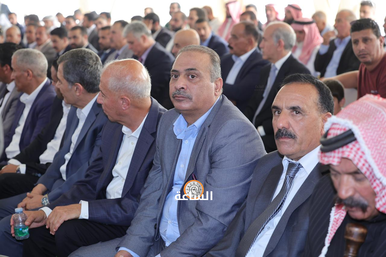 Madar Al-Saa Images 0.11245253235555397