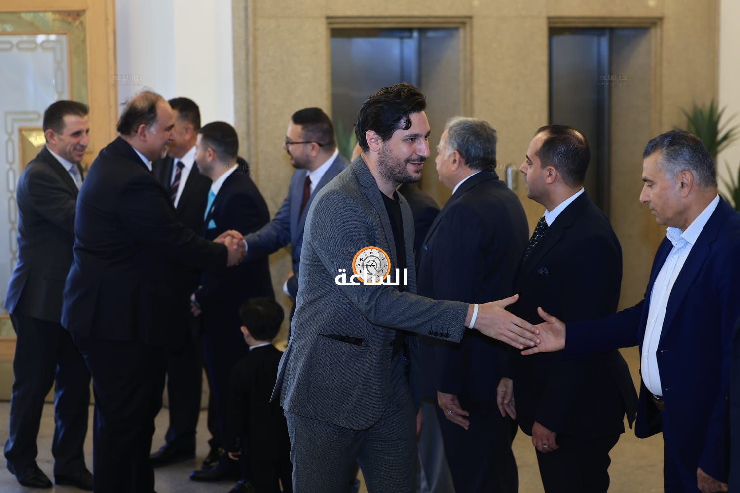 Madar Al-Saa Images 0.0675485644165511