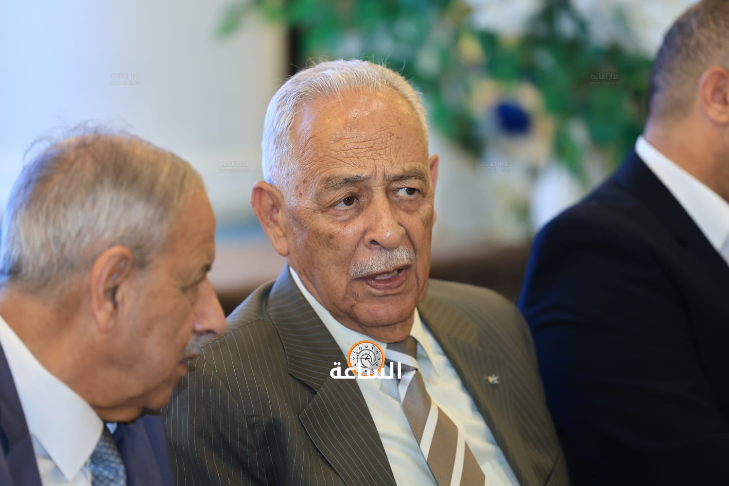 Madar Al-Saa Images 0.05614639815602818