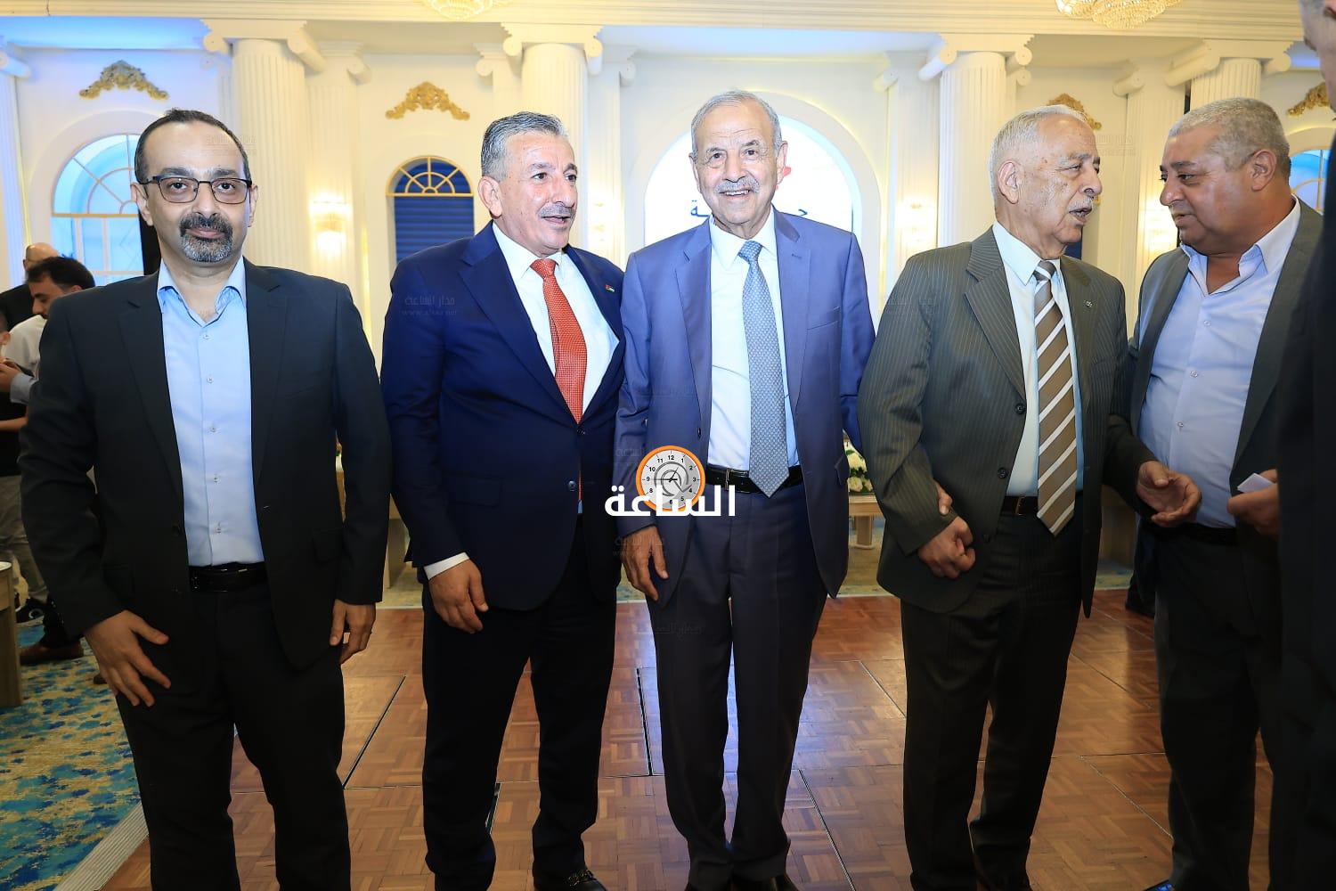 Madar Al-Saa Images 0.47998785054589044