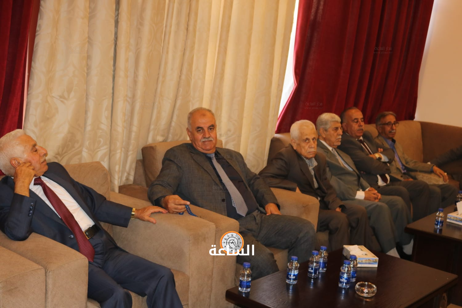 Madar Al-Saa Images 0.8975307480974289