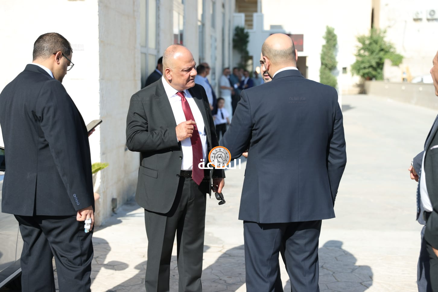 Madar Al-Saa Images 0.8737566150031977