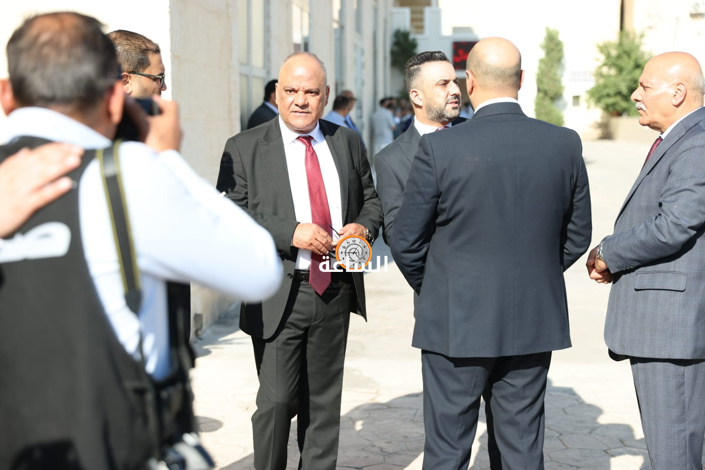 Madar Al-Saa Images 0.3518012004648733