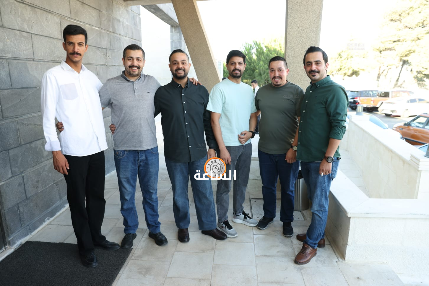 Madar Al-Saa Images 0.43859591347108684