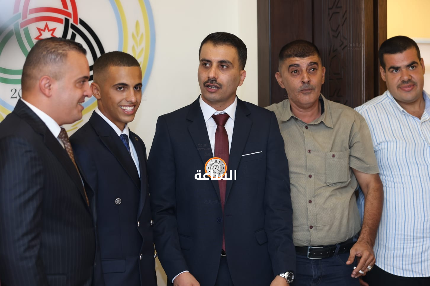 Madar Al-Saa Images 0.4890484684772819