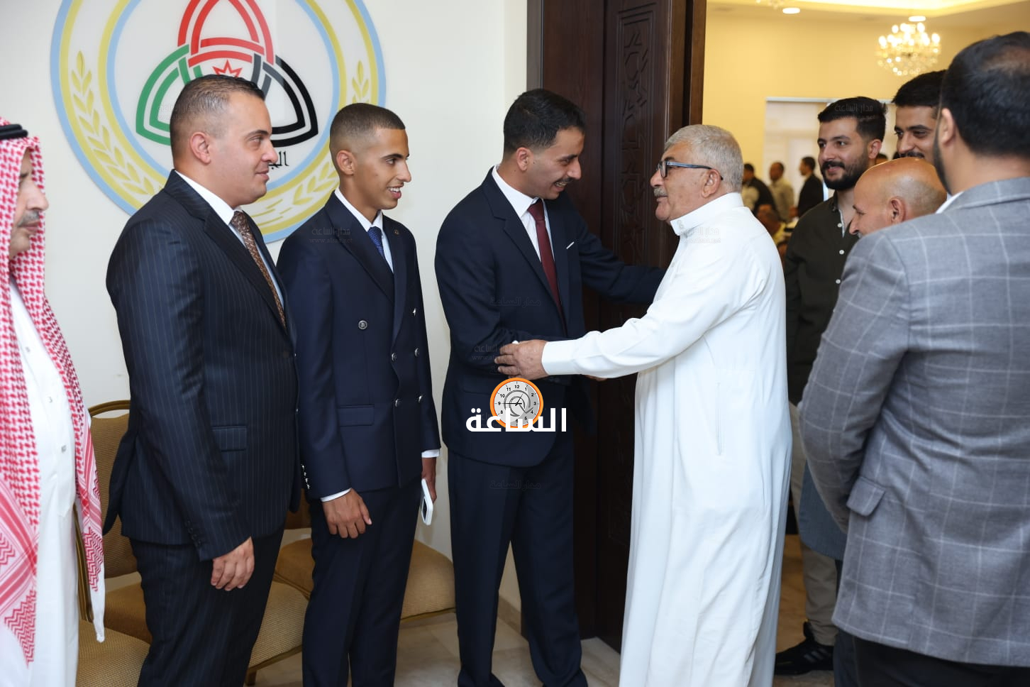 Madar Al-Saa Images 0.5115844723570351