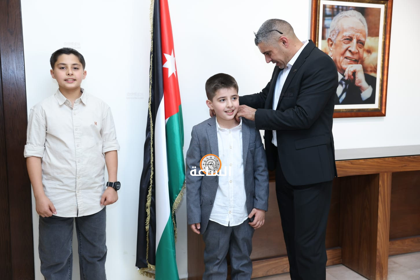 Madar Al-Saa Images 0.41102142279131604