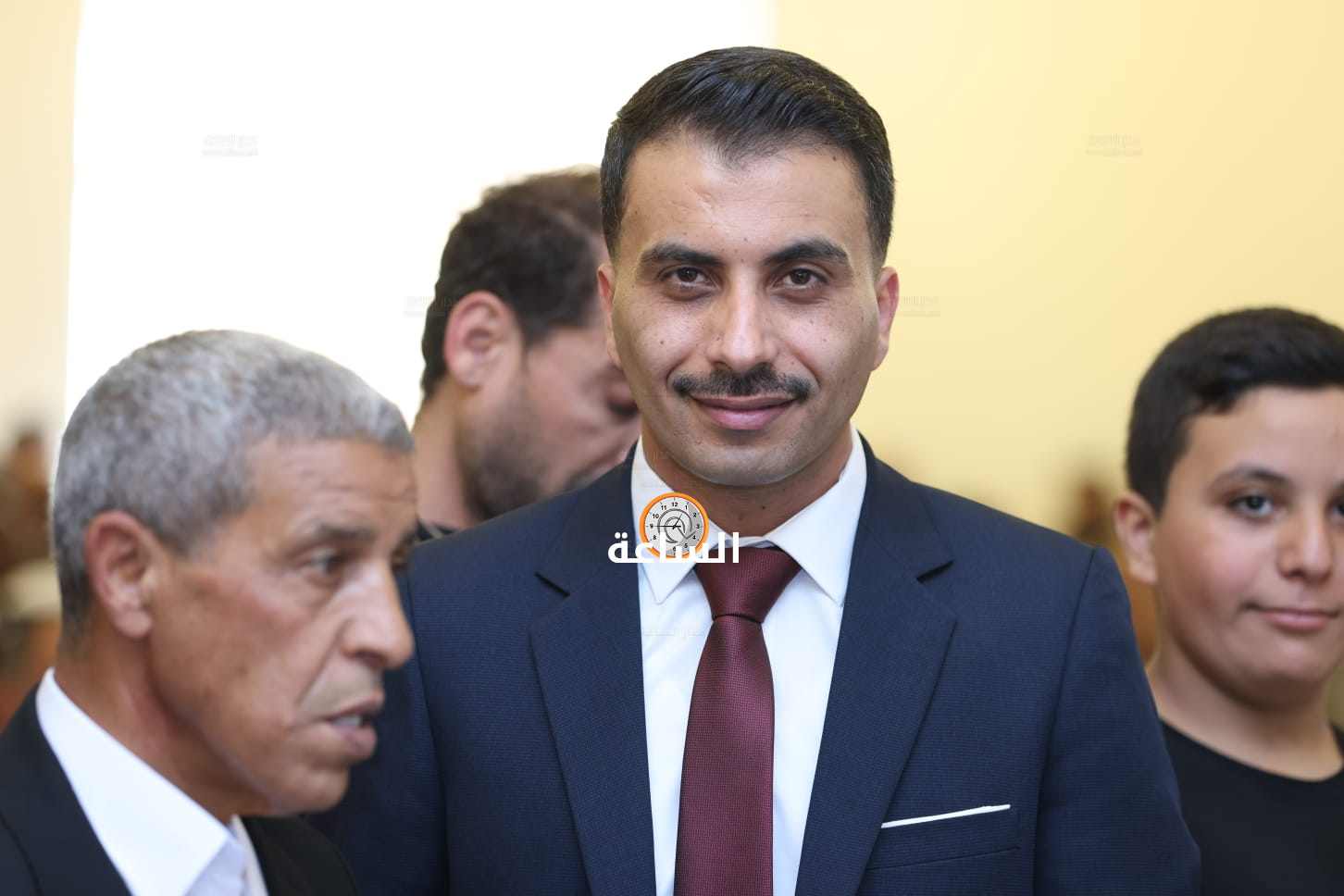 Madar Al-Saa Images 0.7795496056468522