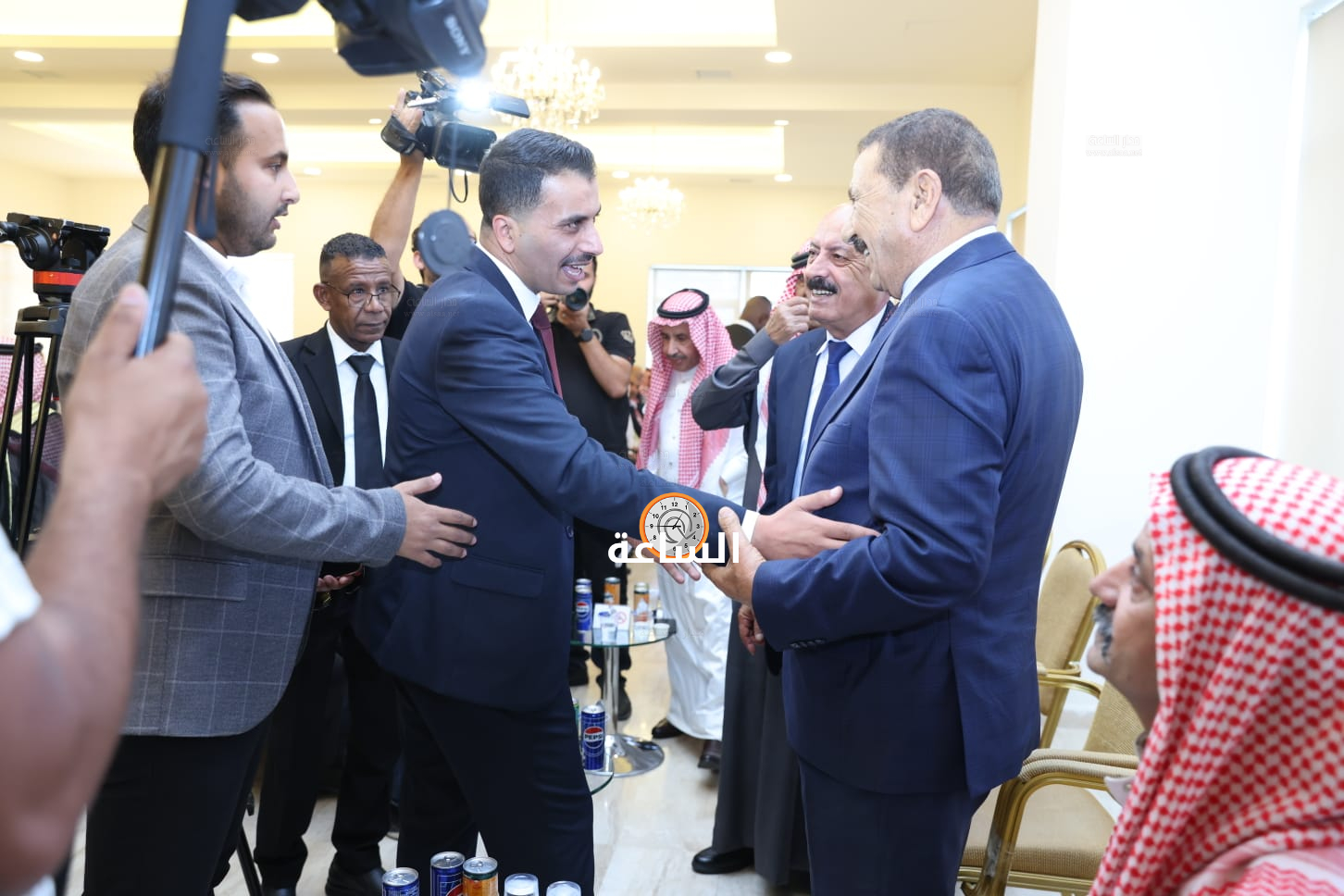 Madar Al-Saa Images 0.4858215893834754