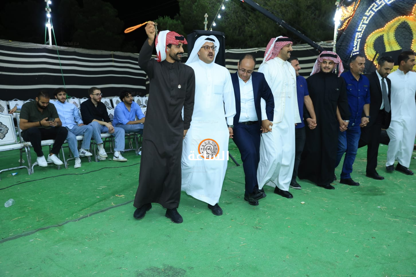 Madar Al-Saa Images 0.989324350102854
