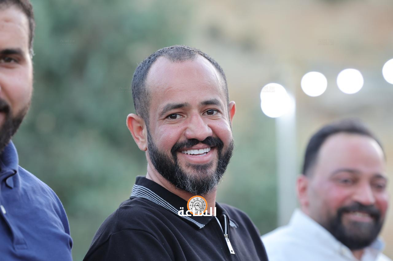 Madar Al-Saa Images 0.8759811149647345