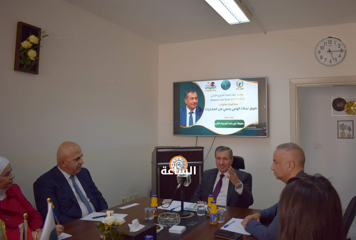 Madar Al-Saa Images 0.6294560212112225