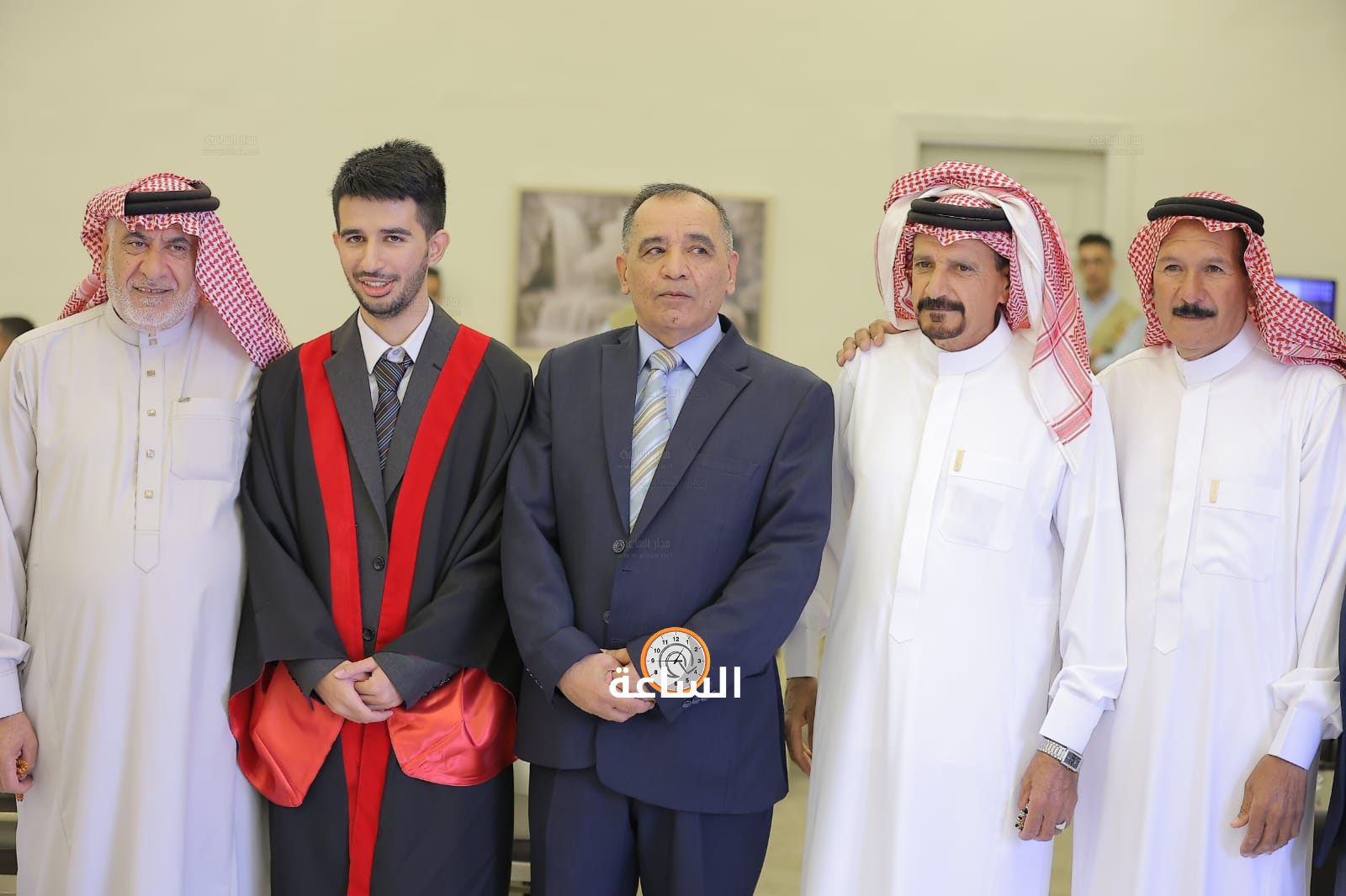 Madar Al-Saa Images 0.8119952454383308