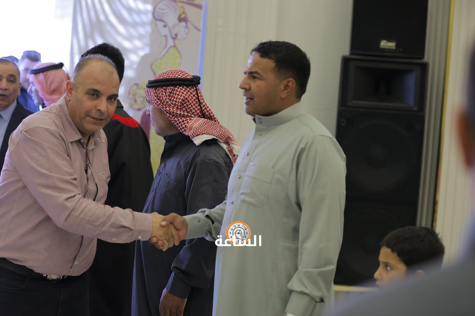 Madar Al-Saa Images 0.8041170638420347