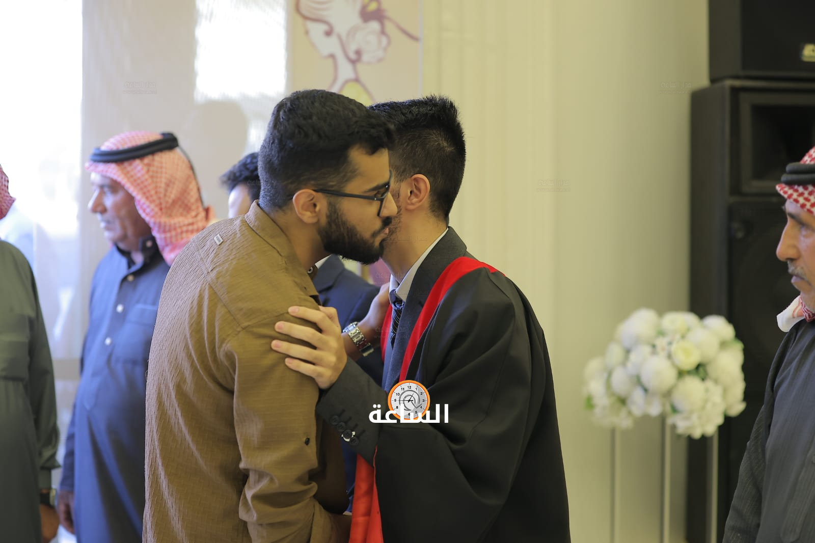 Madar Al-Saa Images 0.03133323068178362
