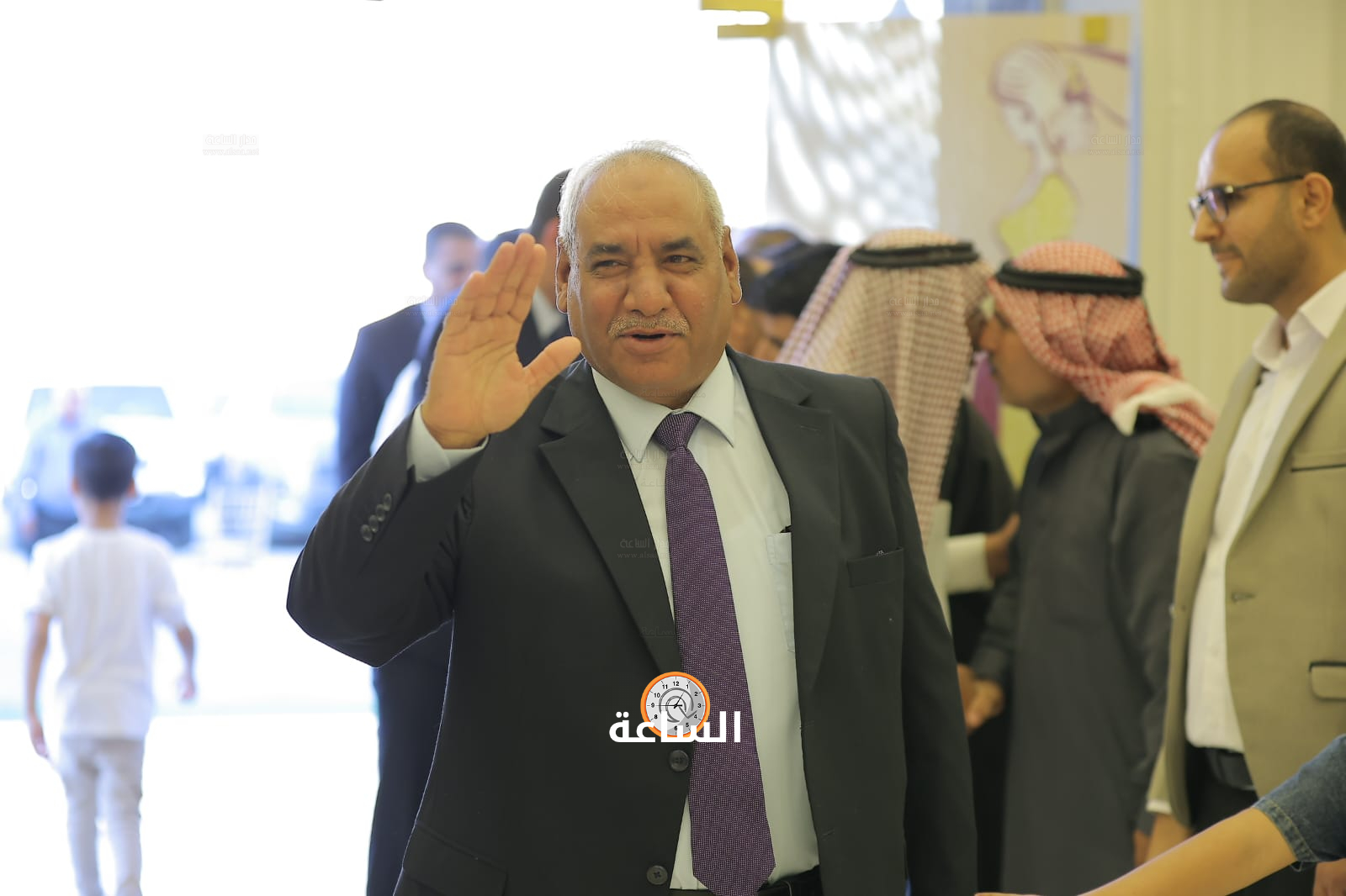 Madar Al-Saa Images 0.056353673395293624