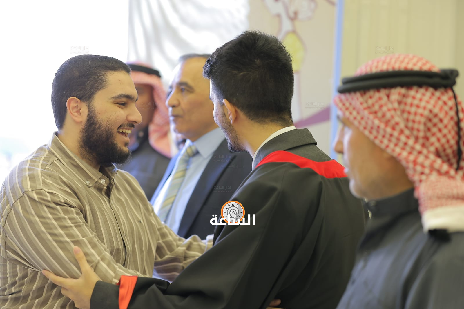 Madar Al-Saa Images 0.31473514515539425
