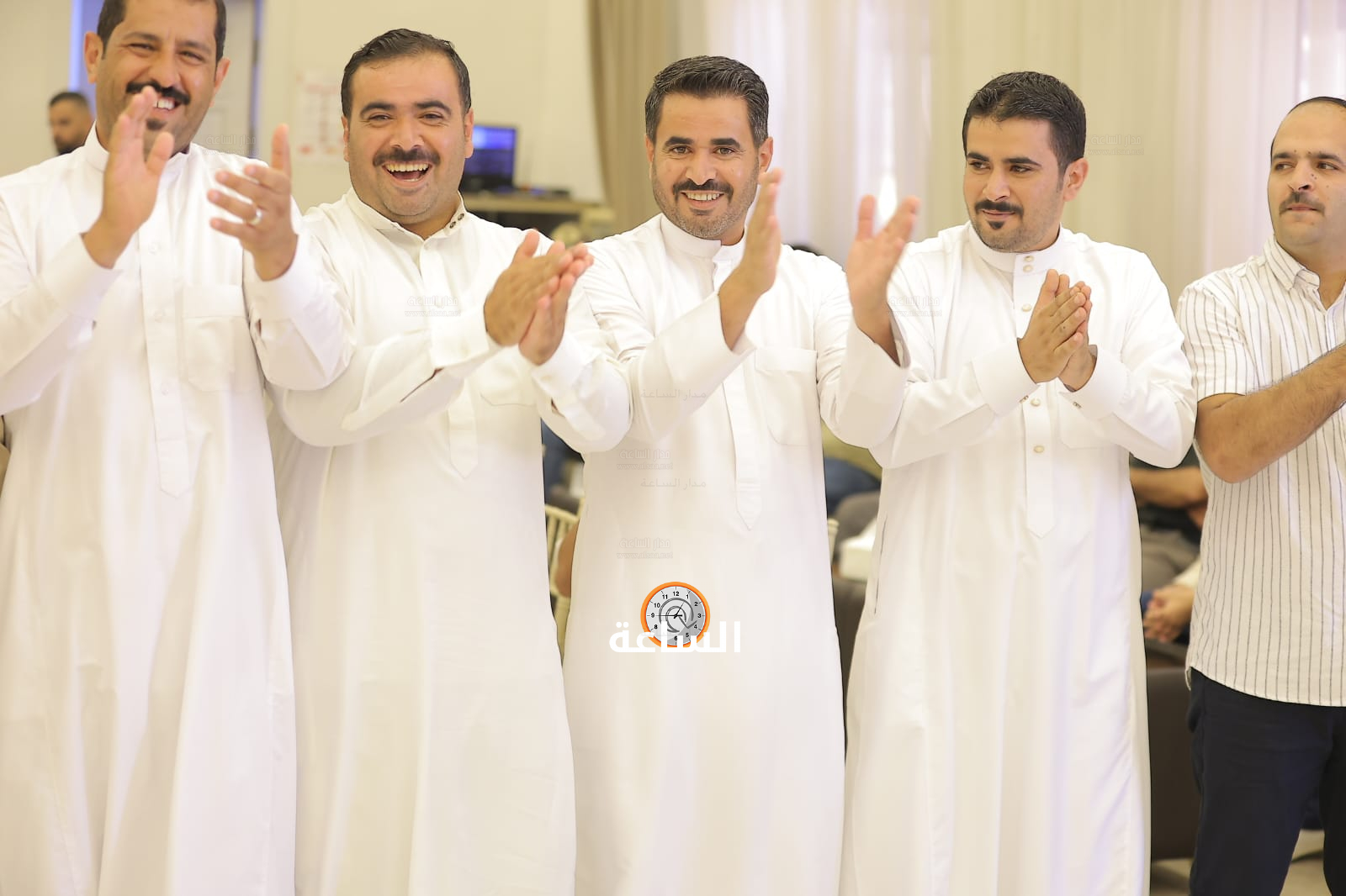 Madar Al-Saa Images 0.4433560670729101