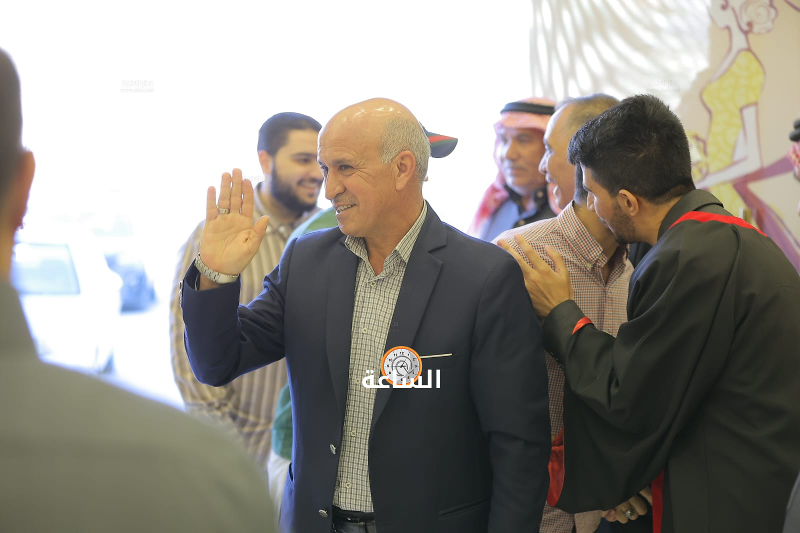 Madar Al-Saa Images 0.32693128364268753