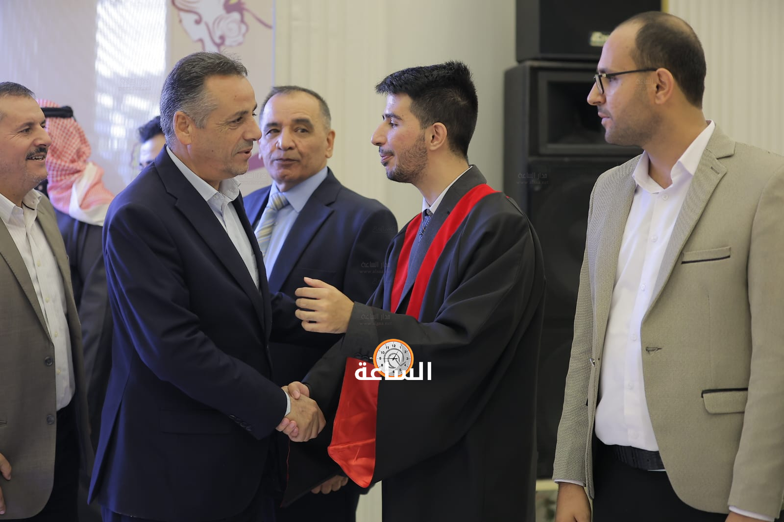 Madar Al-Saa Images 0.44293191758267214