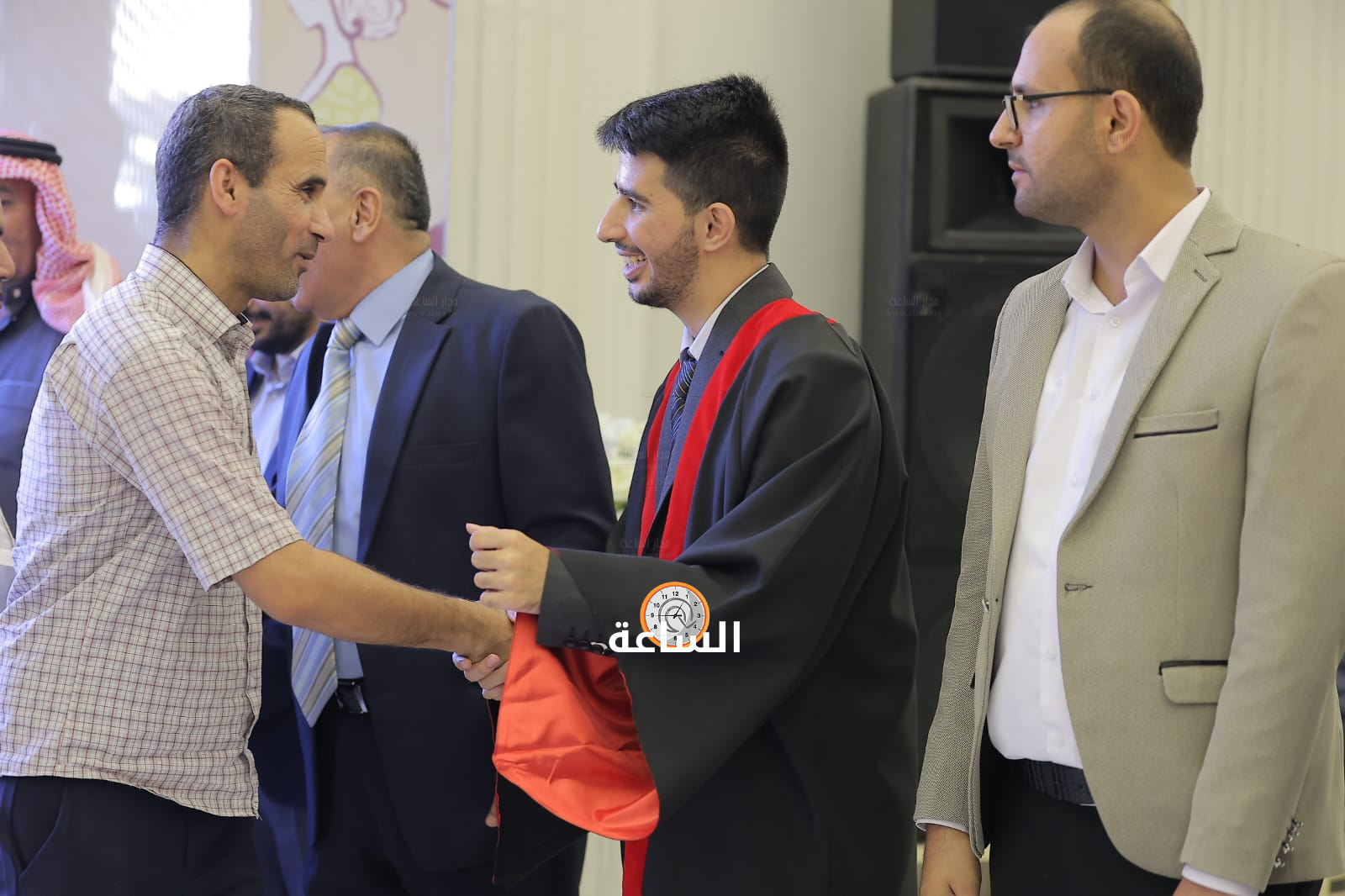 Madar Al-Saa Images 0.7054255497314504