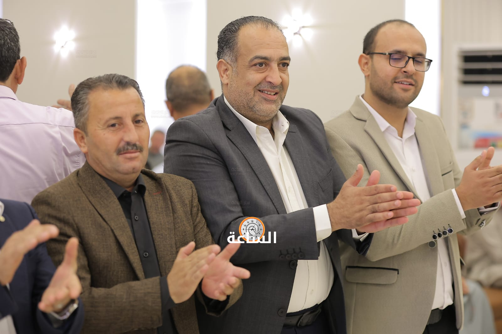 Madar Al-Saa Images 0.1900656157812668