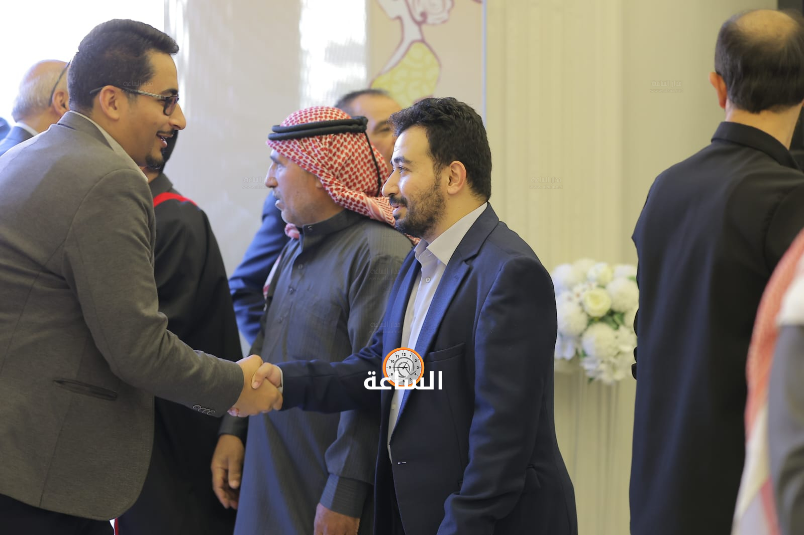 Madar Al-Saa Images 0.4792529340298183