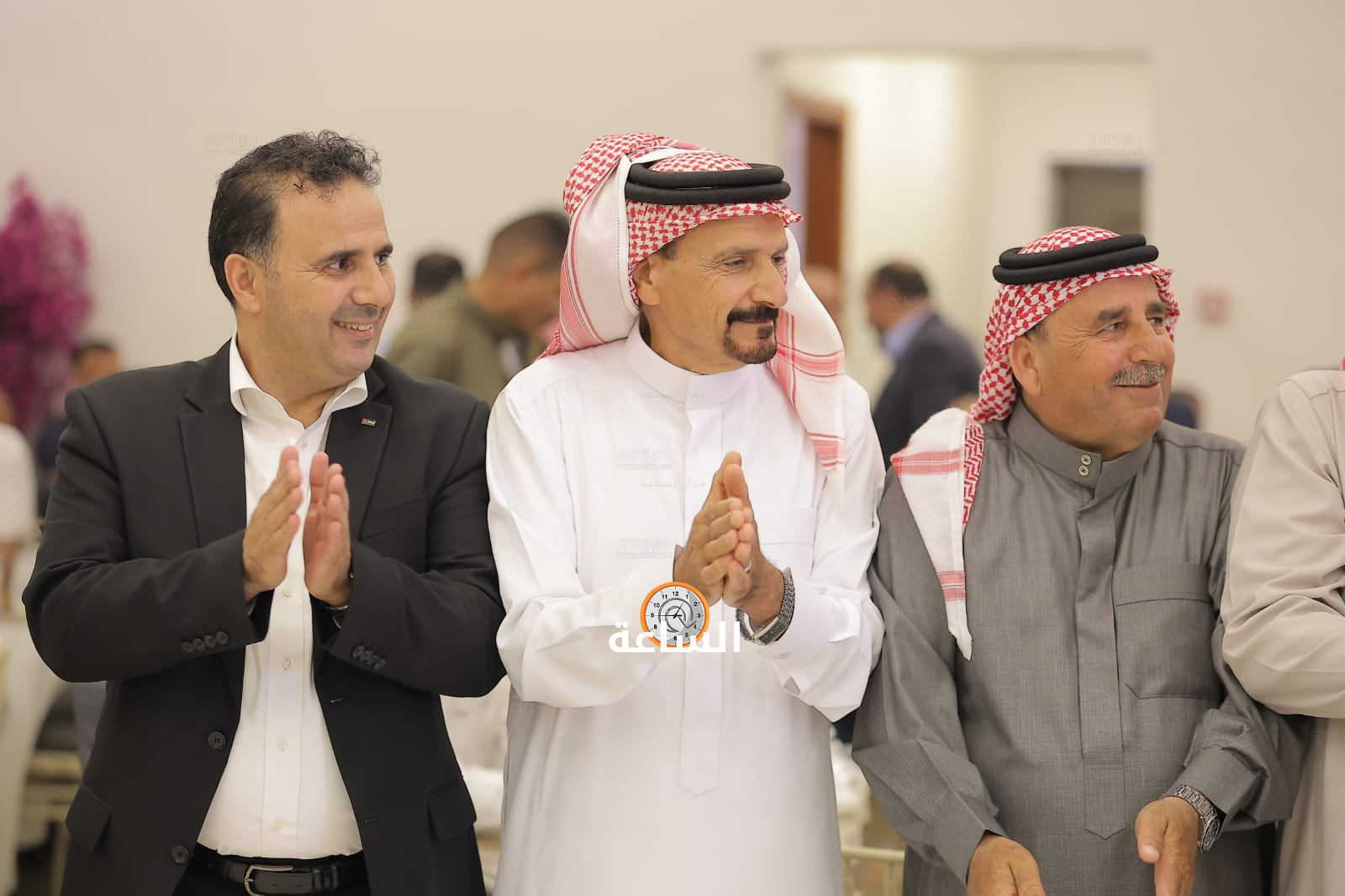 Madar Al-Saa Images 0.9654539345749373