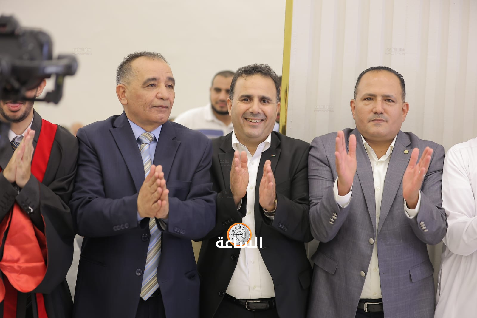 Madar Al-Saa Images 0.9432979583478365