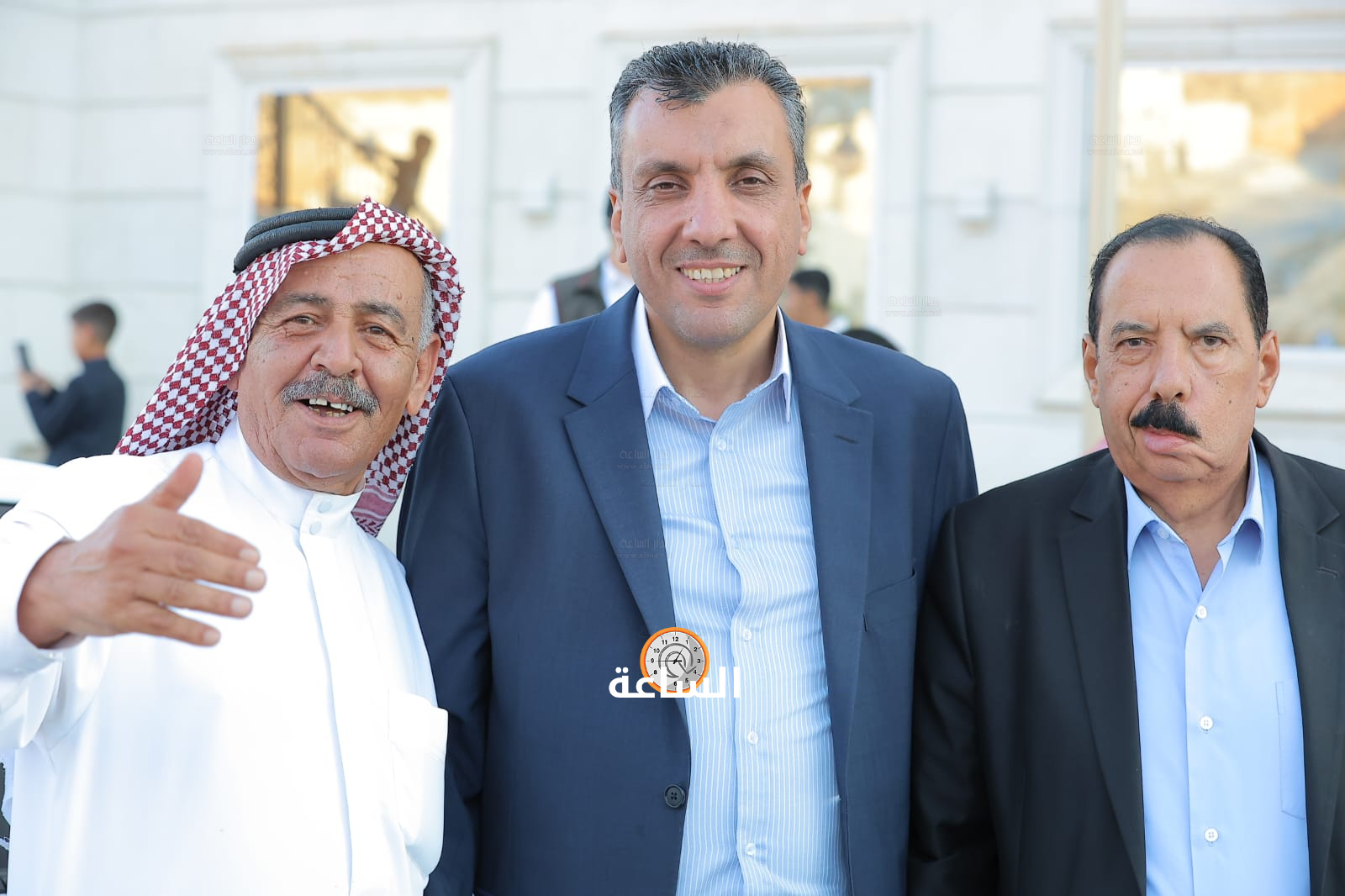 Madar Al-Saa Images 0.41324141362524847