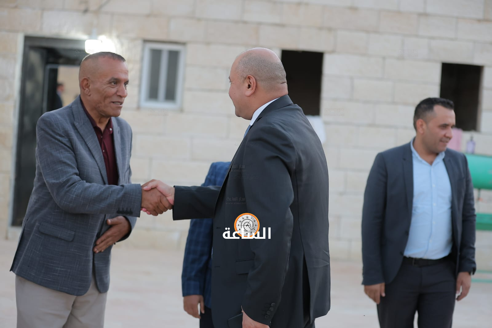 Madar Al-Saa Images 0.04600823762692163