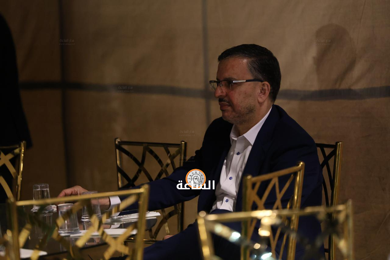 Madar Al-Saa Images 0.824993611918105