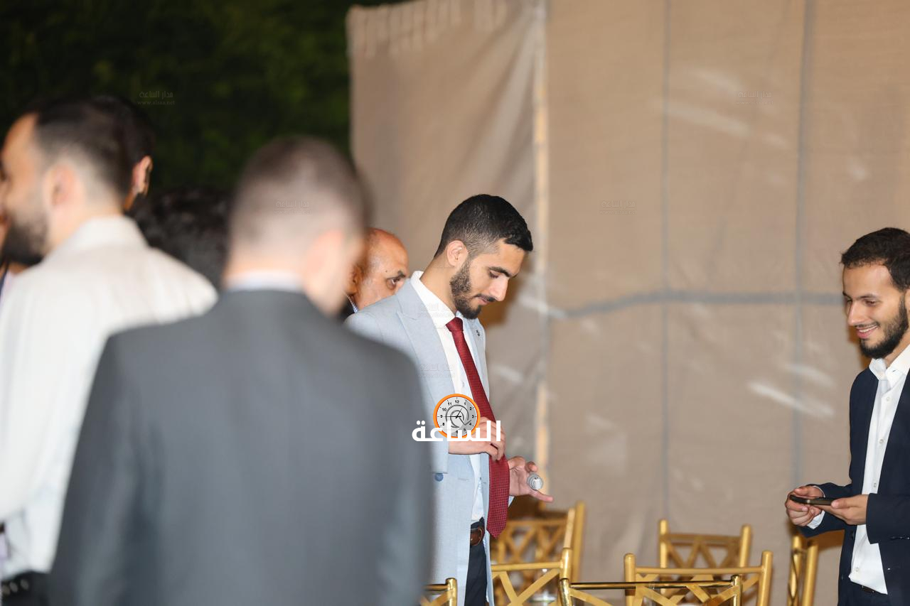 Madar Al-Saa Images 0.838053596461367