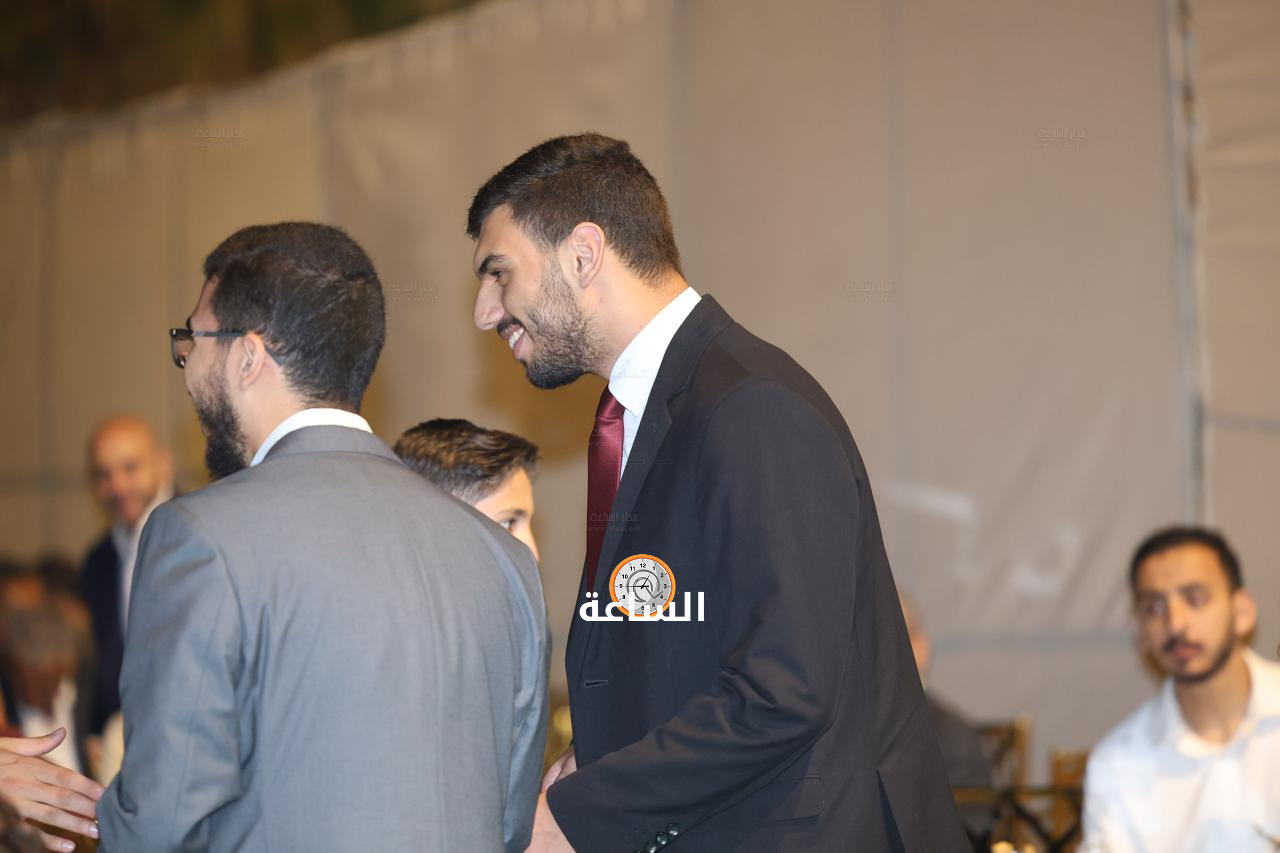 Madar Al-Saa Images 0.9053172600192629