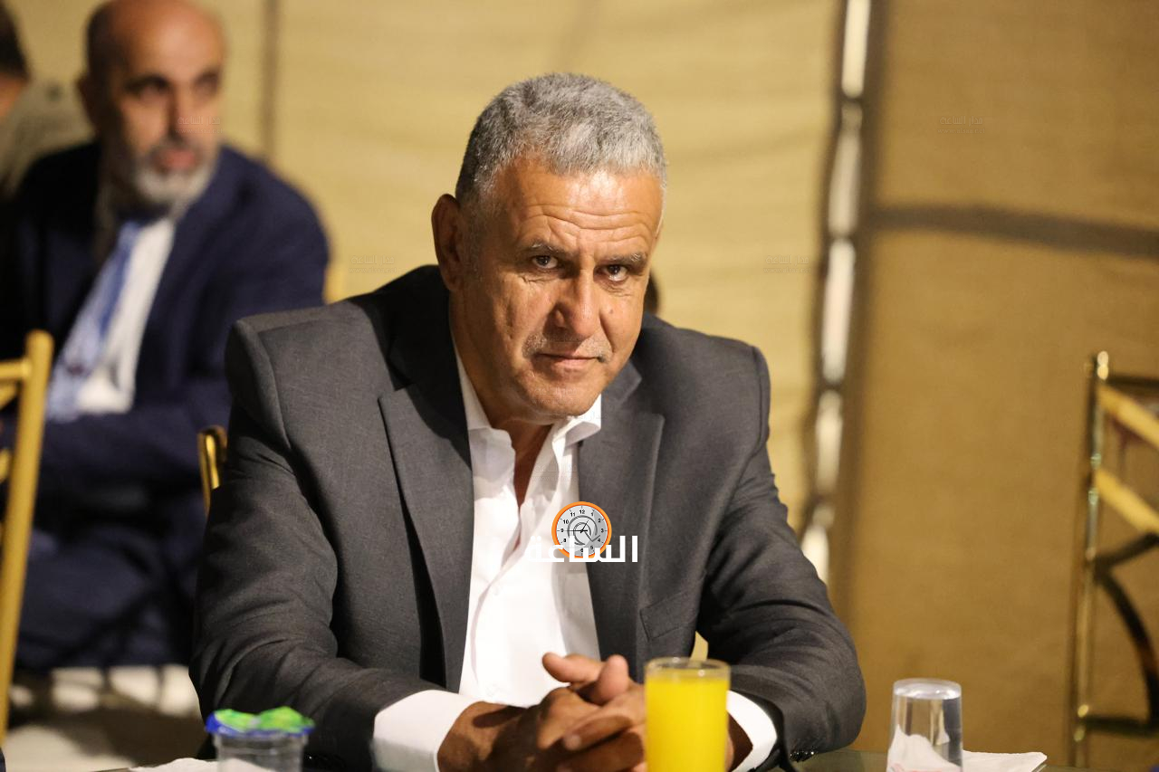 Madar Al-Saa Images 0.8596303444234654