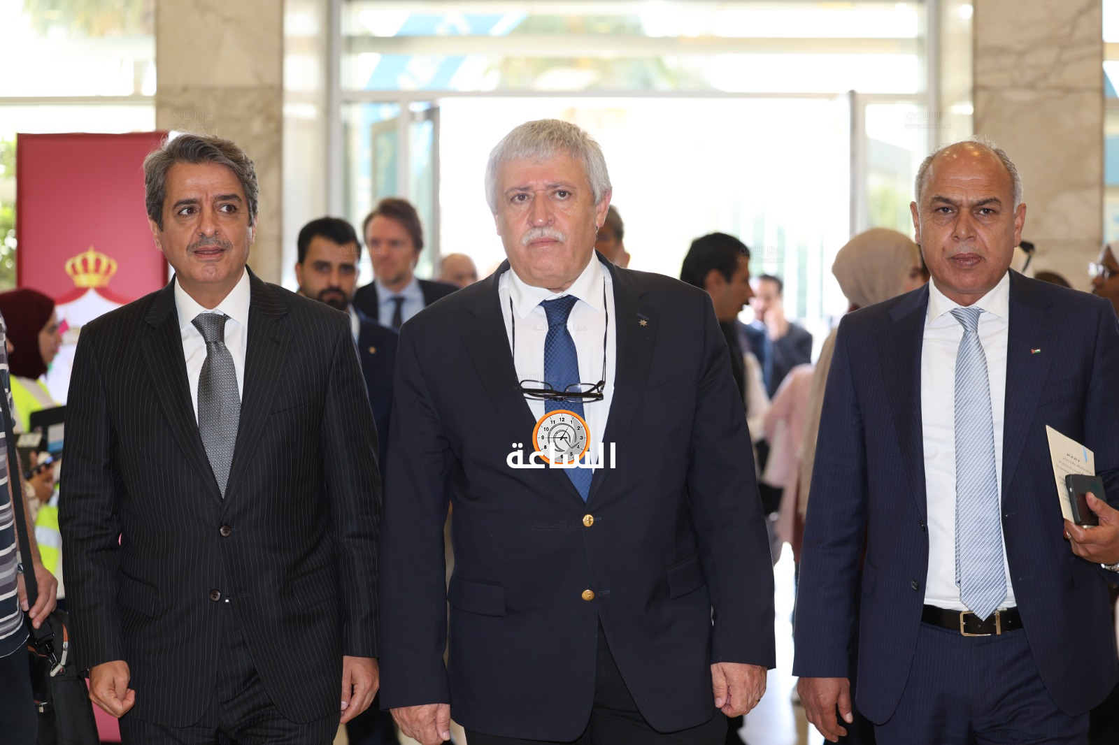 Madar Al-Saa Images 0.3636592828698636