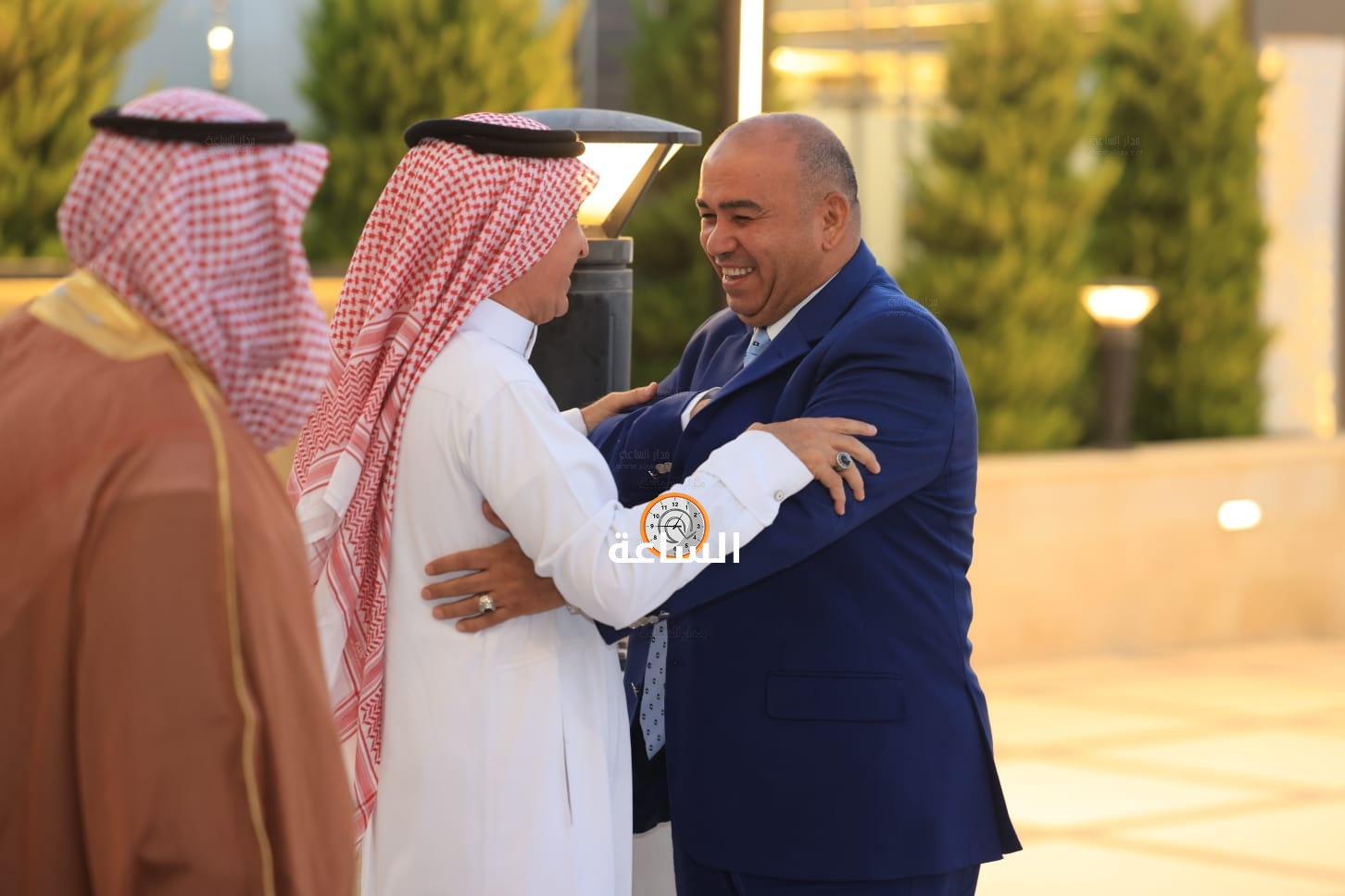 Madar Al-Saa Images 0.08306380188958229