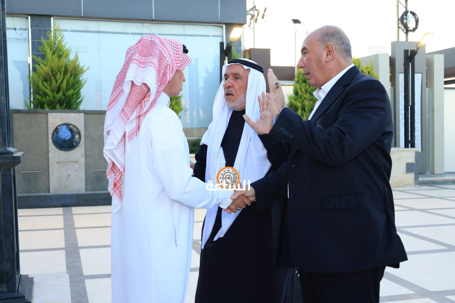 Madar Al-Saa Images 0.4048475672094214
