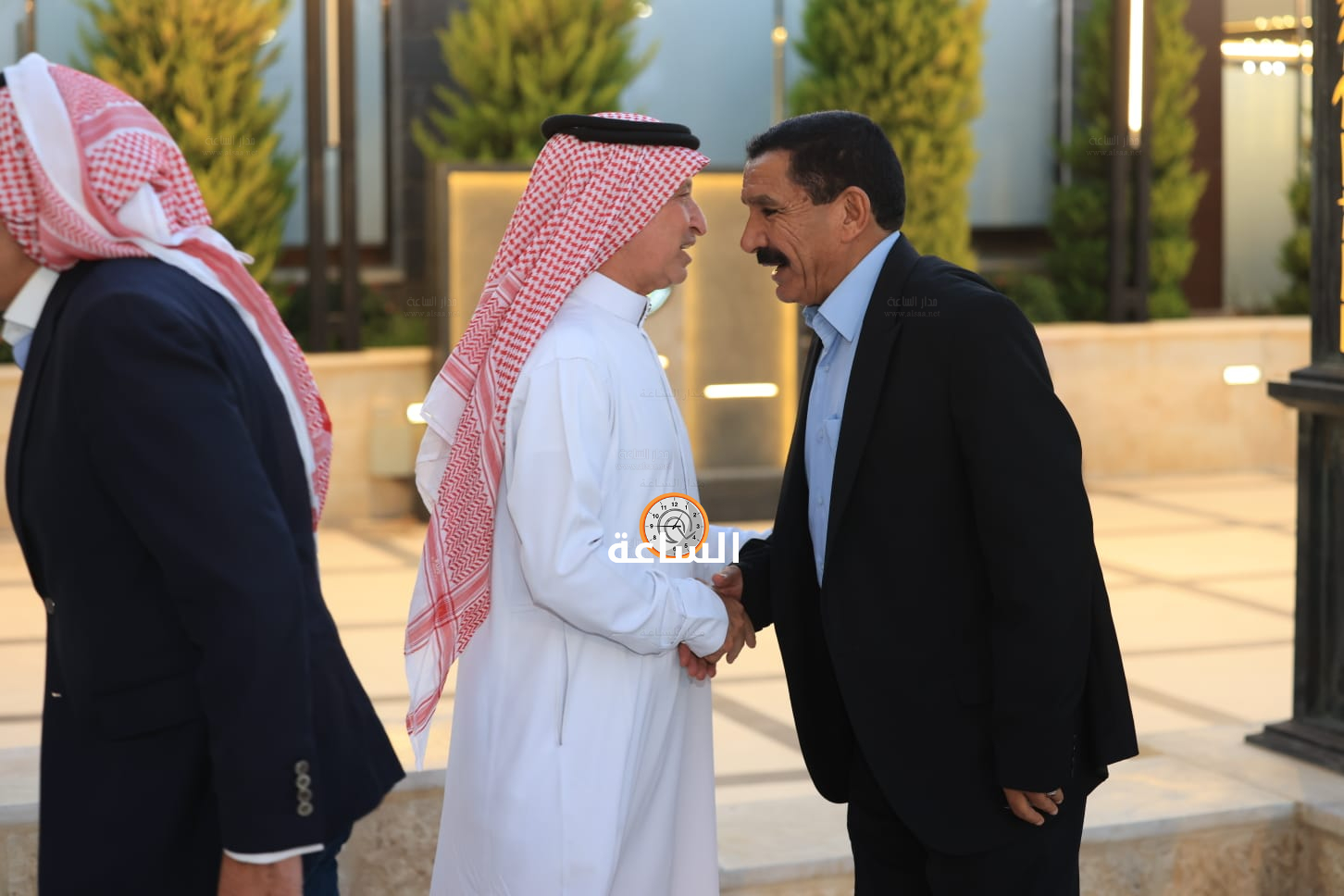 Madar Al-Saa Images 0.669334730336895